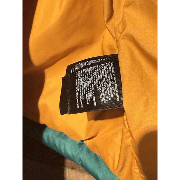 🔥NEW North Face Women's Sylvester Vest Size XS Snap Retro Style Stay Warm - Picture 6 of 9